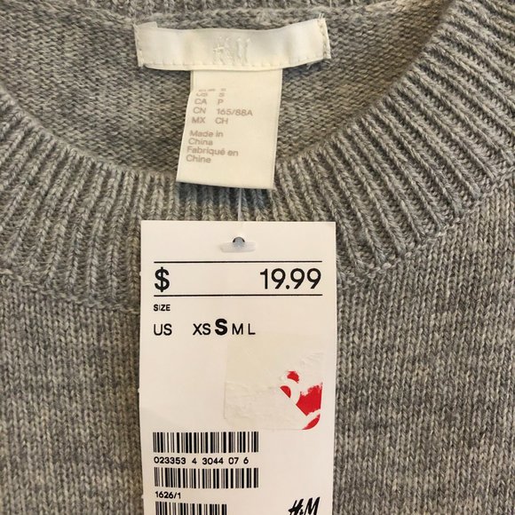 H&M Holiday Pug Sweater - Picture 2 of 3